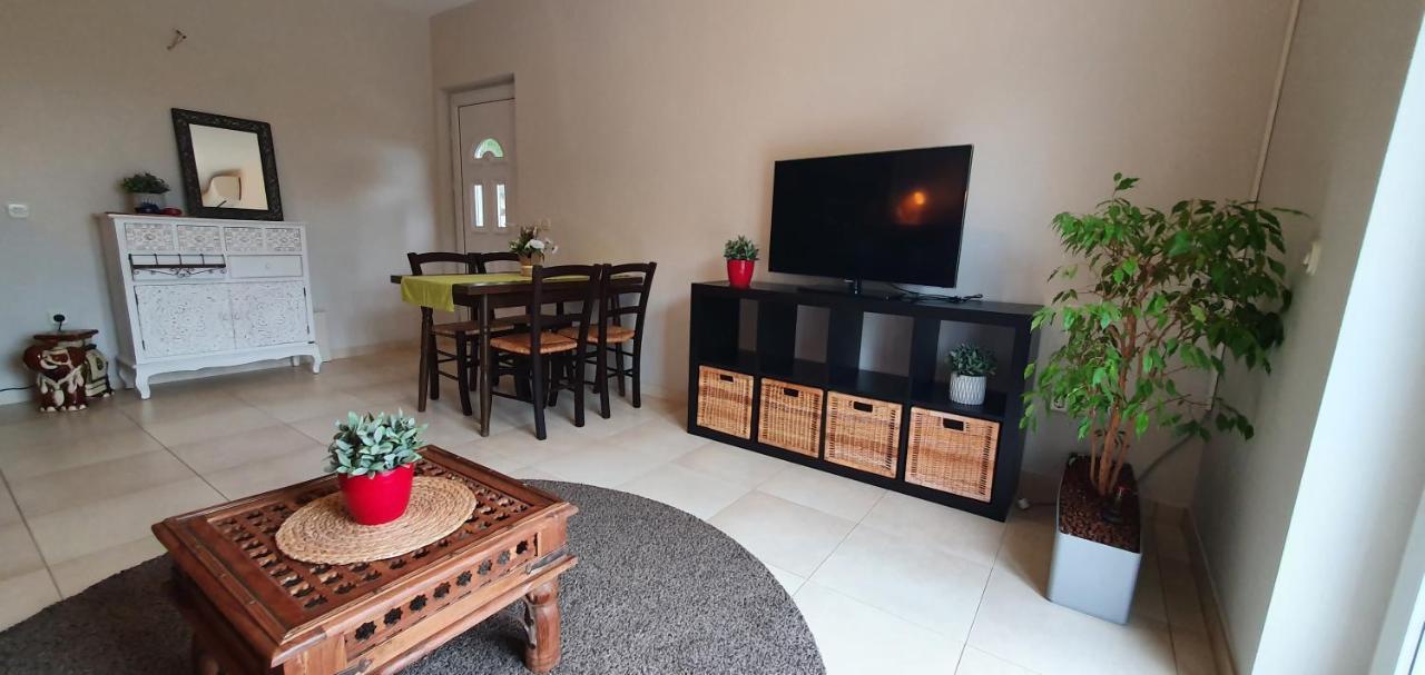 Apartments Ruzic Нівице Екстер'єр фото