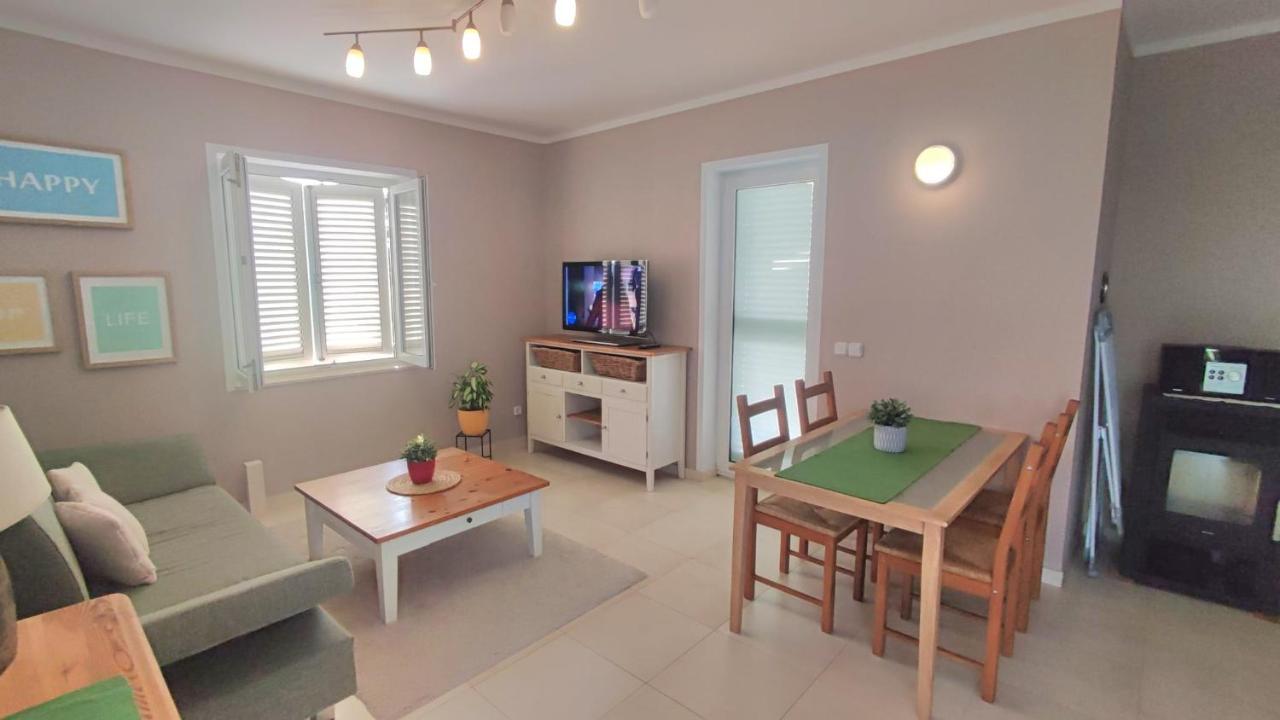 Apartments Ruzic Нівице Екстер'єр фото
